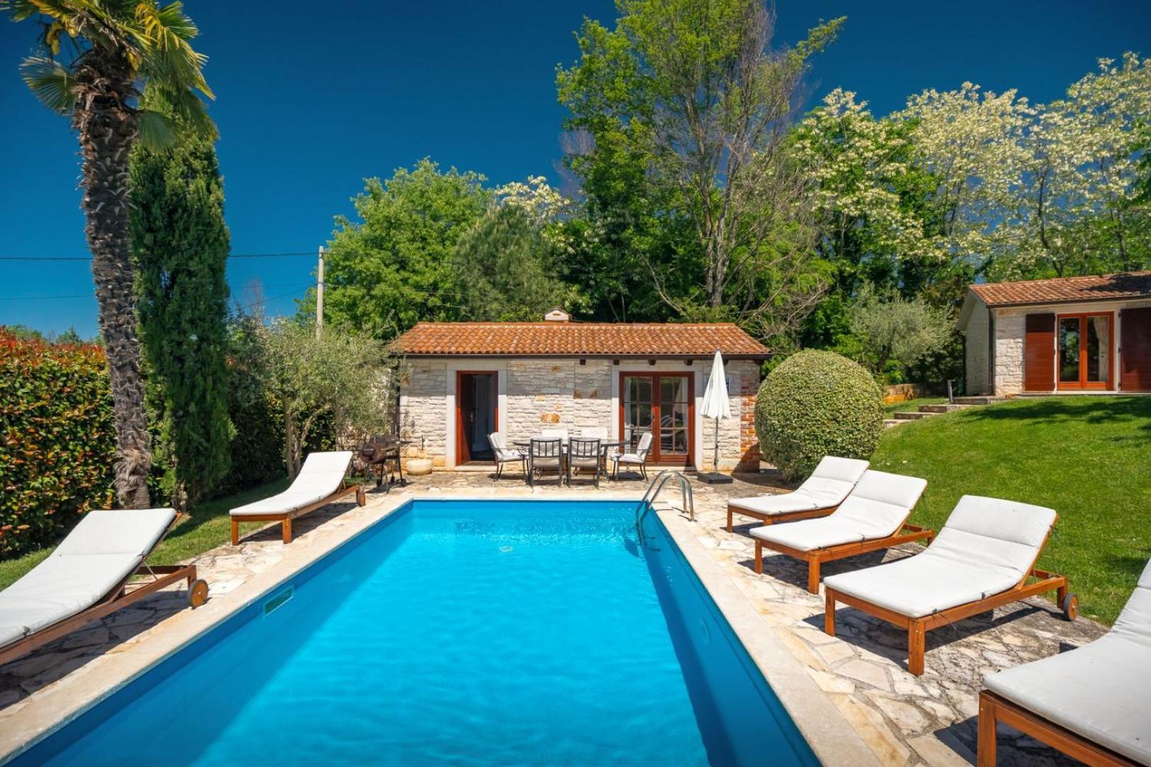 Rustic Villa Cehici With Pool In Sveti Lovrec Jehnici Екстер'єр фото