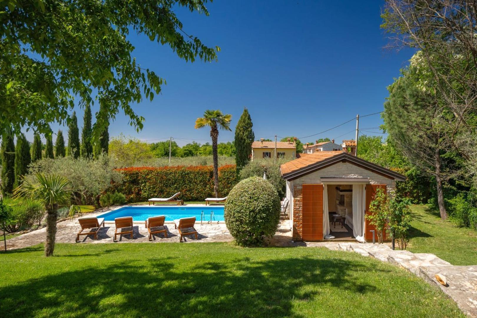 Rustic Villa Cehici With Pool In Sveti Lovrec Jehnici Екстер'єр фото