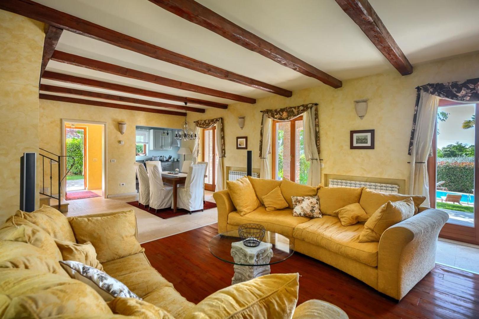 Rustic Villa Cehici With Pool In Sveti Lovrec Jehnici Екстер'єр фото