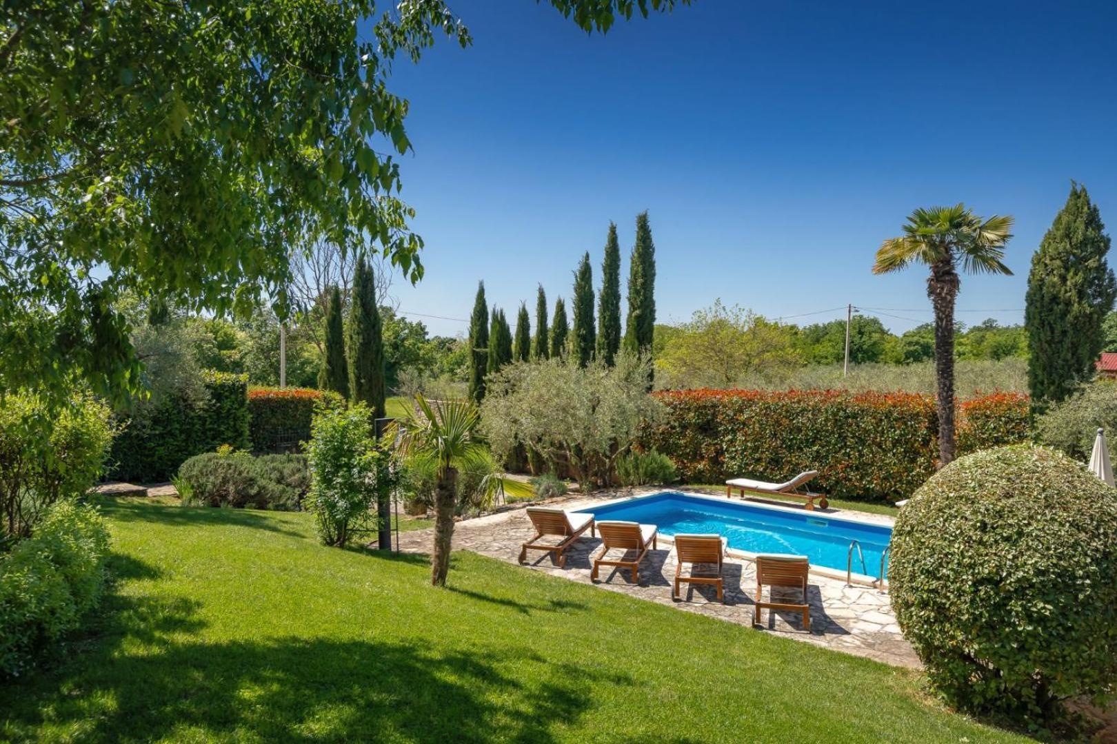 Rustic Villa Cehici With Pool In Sveti Lovrec Jehnici Екстер'єр фото