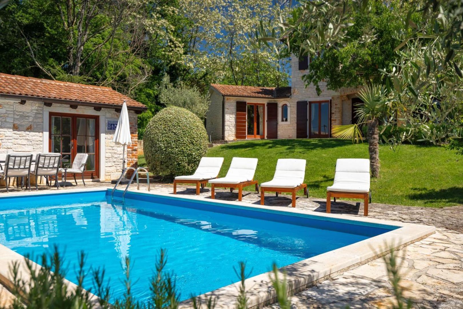 Rustic Villa Cehici With Pool In Sveti Lovrec Jehnici Екстер'єр фото